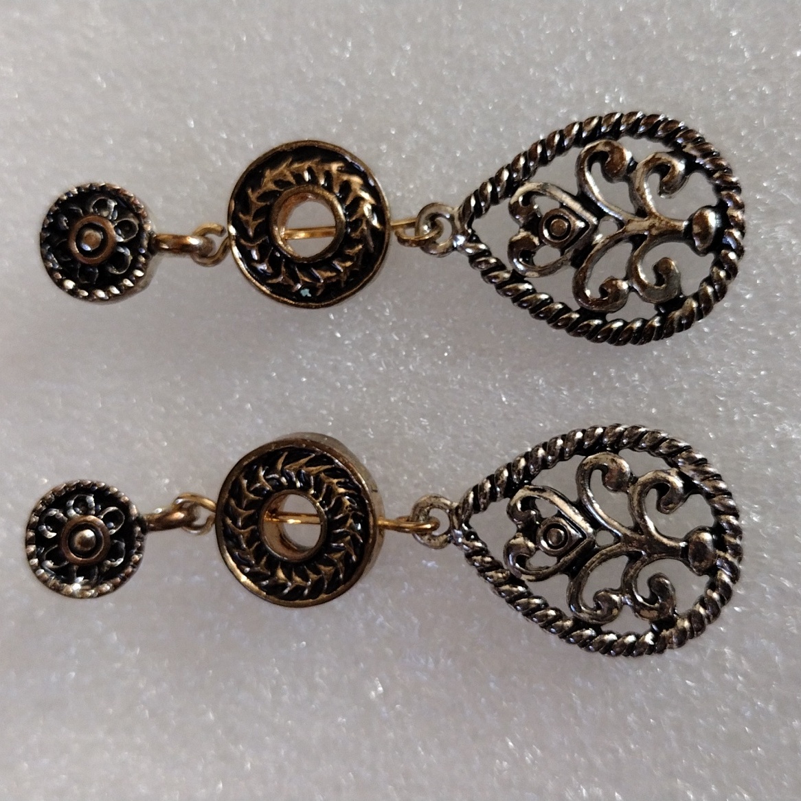 Beautiful Triple Tier Drop Earrings Beautiful Triple Tier Drop Earrings